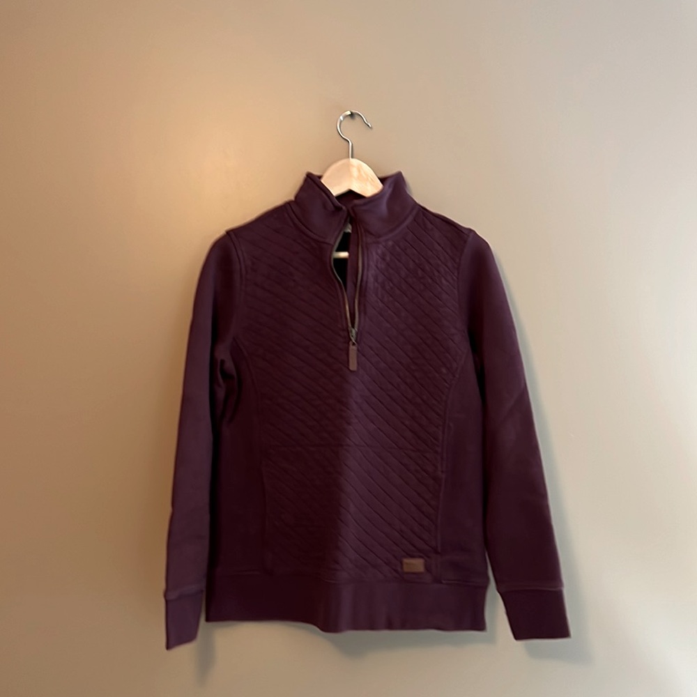 Women’s Lands End 3/4 zip pullover for outdoors